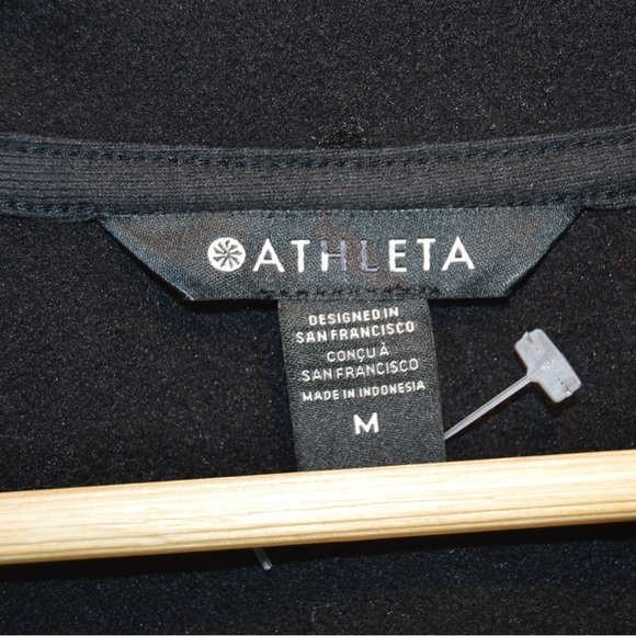 Athleta Cozy Sherpa Snap Sweatshirt, Black Color - Size Medium NWOT Pullover - Picture 3 of 14